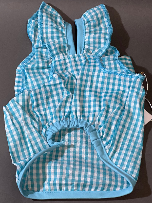 Blusa para perro y gato en cuadros color azul, fresca, coqueta, sin mangas ni botones.