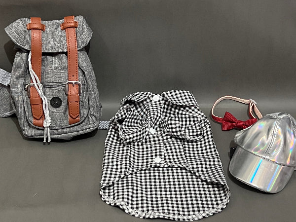 ESTE ES UN OUTFIT CON LA CAMISA DE CUADROS BLANCO Y NEGRO. PUEDE USARLO PERROS O GATOS, ES UNA CAMISA FRESCA COMBINABLE Y UNISEX.