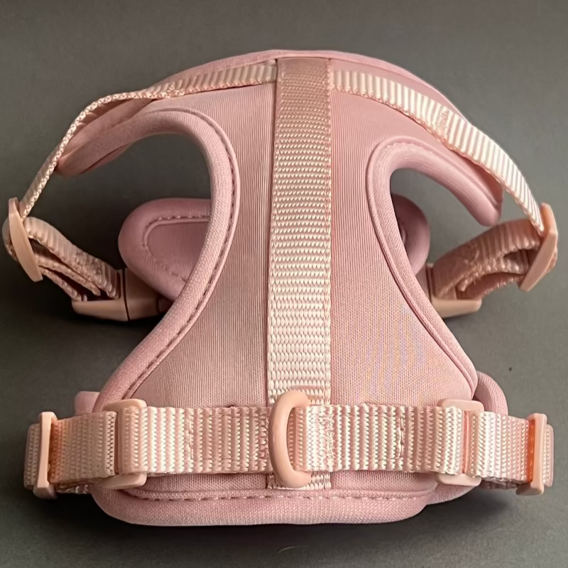Pechera rosa liviana, resistente y elegante par perros pequeños y grandes.