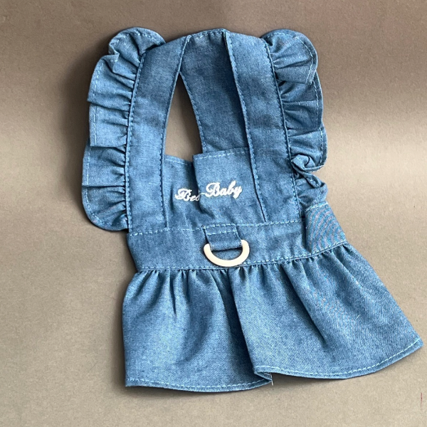 LIGERO, TIPO OVEROL SE CIERRA CON VELCRO. PARA RAZAS PEQUEÑAS