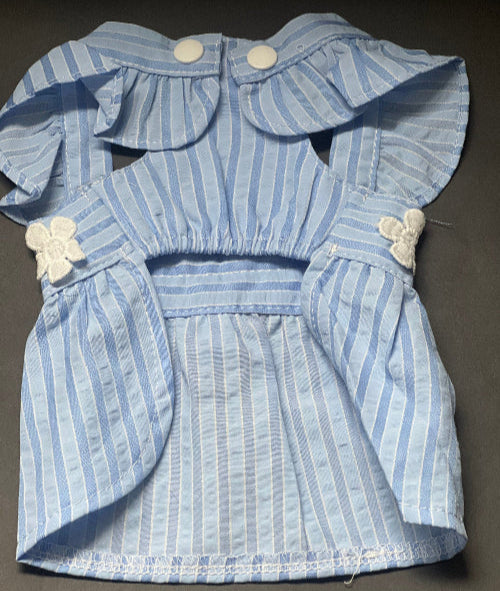 vestido fresco y fácil de poner,rayas con una franja de flores. para razas pequeñas.