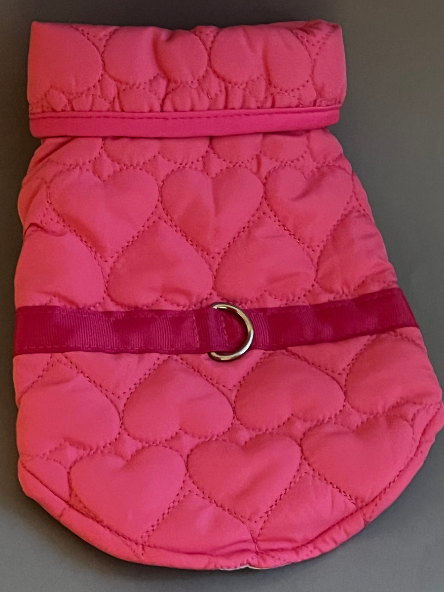 Chamarra de verano  rosa fuerte para perros pequeños.