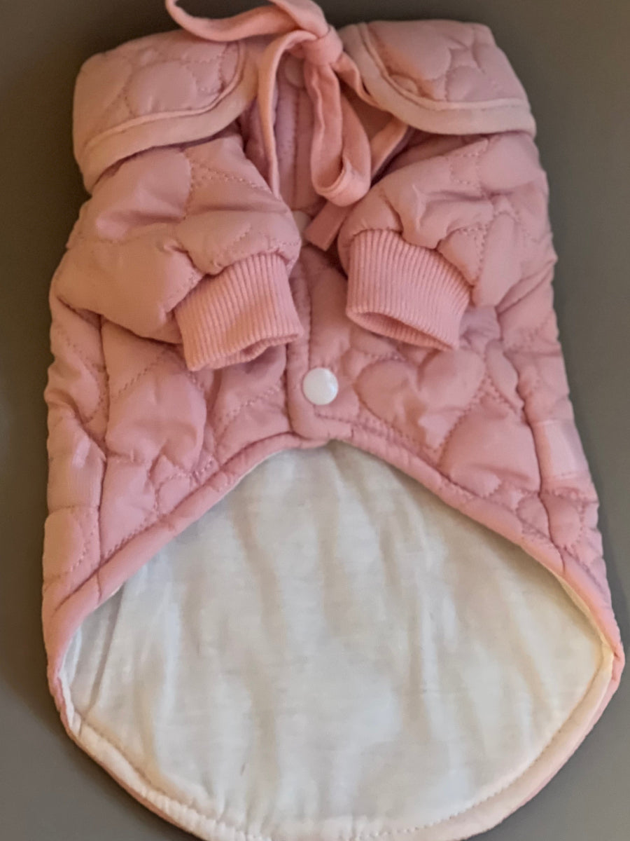 Chamarra de botones color rosa fuerte para perros pequeños