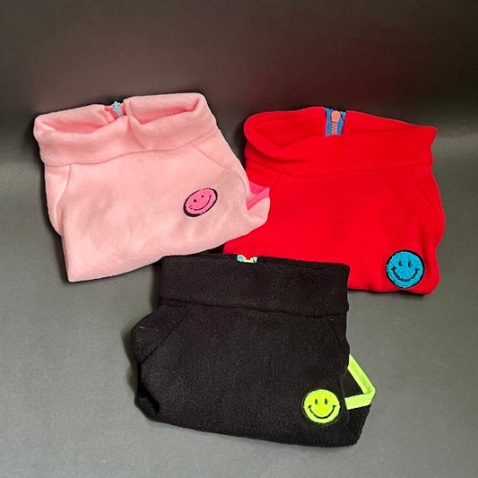 SUDADERA CON MEDIO CIERRE TELA POLAR, DELICIOSAS Y CALIENTITAS PARAR AZAS PEQUEÑAS Y GRANDES.