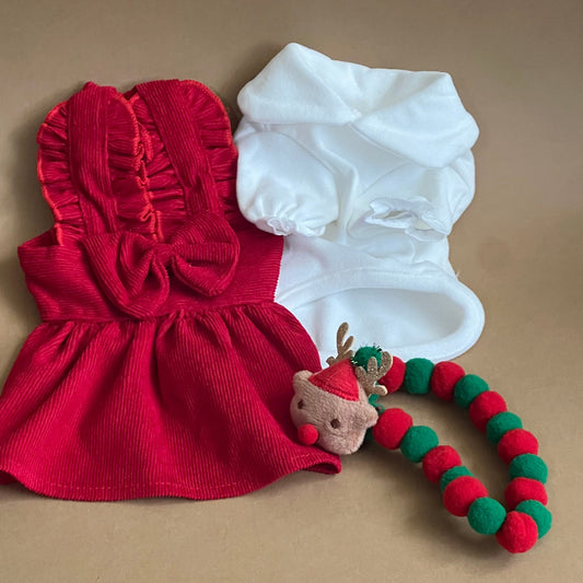 Vestido para invierno, tela pana color rojo, cómodo se puede usar solo o acompañarlo con una playera o blusa blanca. Para razas pequeñas 